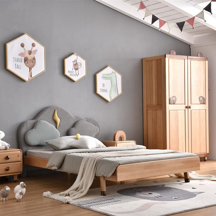 Nordic Style Solid Wood Children Bed